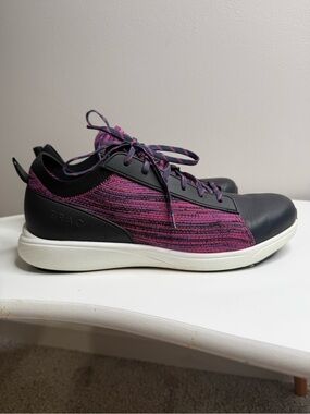 Traq by Alegria Womens Lace-Up Sneaker in Purple and Black